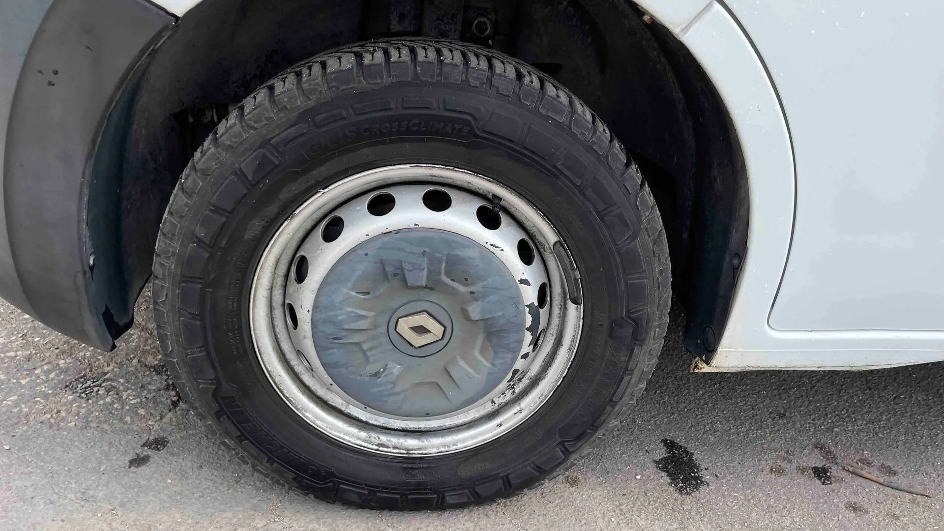 Acheter une renault MASTER FGN L2H2 3.5t 2.3 dCi 145 ENERGY E6 d’occasion avec 48780km disponible immédiatement - photo 25