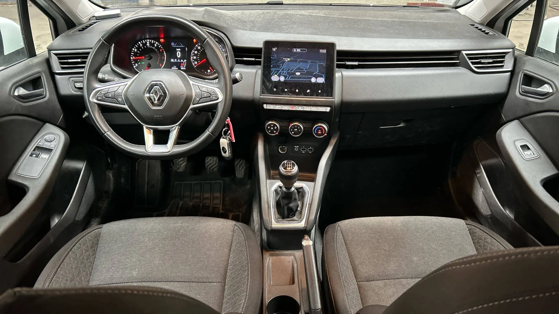 Acheter une renault Clio TCe 90 - 21 d’occasion avec 55302km disponible immédiatement - photo 14