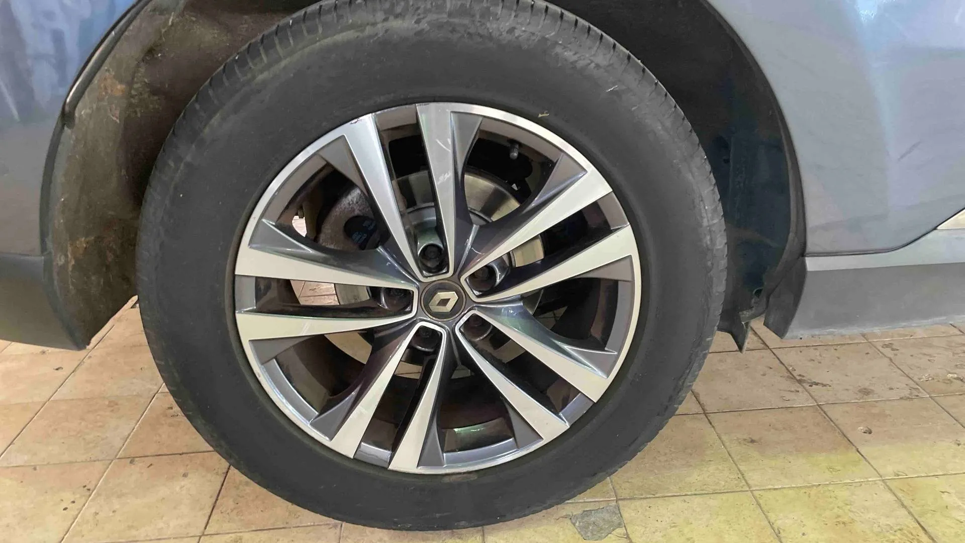 Acheter une renault Espace Blue dCi 160 EDC d’occasion avec 102756km disponible immédiatement - photo 25