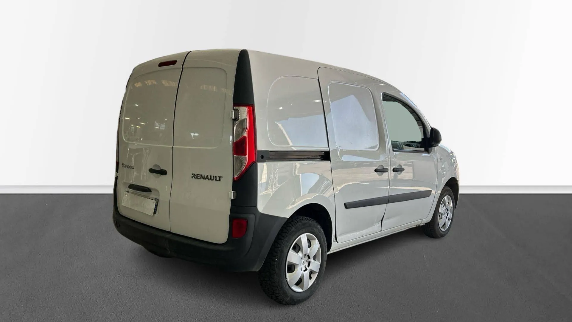 Acheter une renault KANGOO EXPRESS BLUE DCI 95 d’occasion avec 27571km disponible immédiatement - photo 5