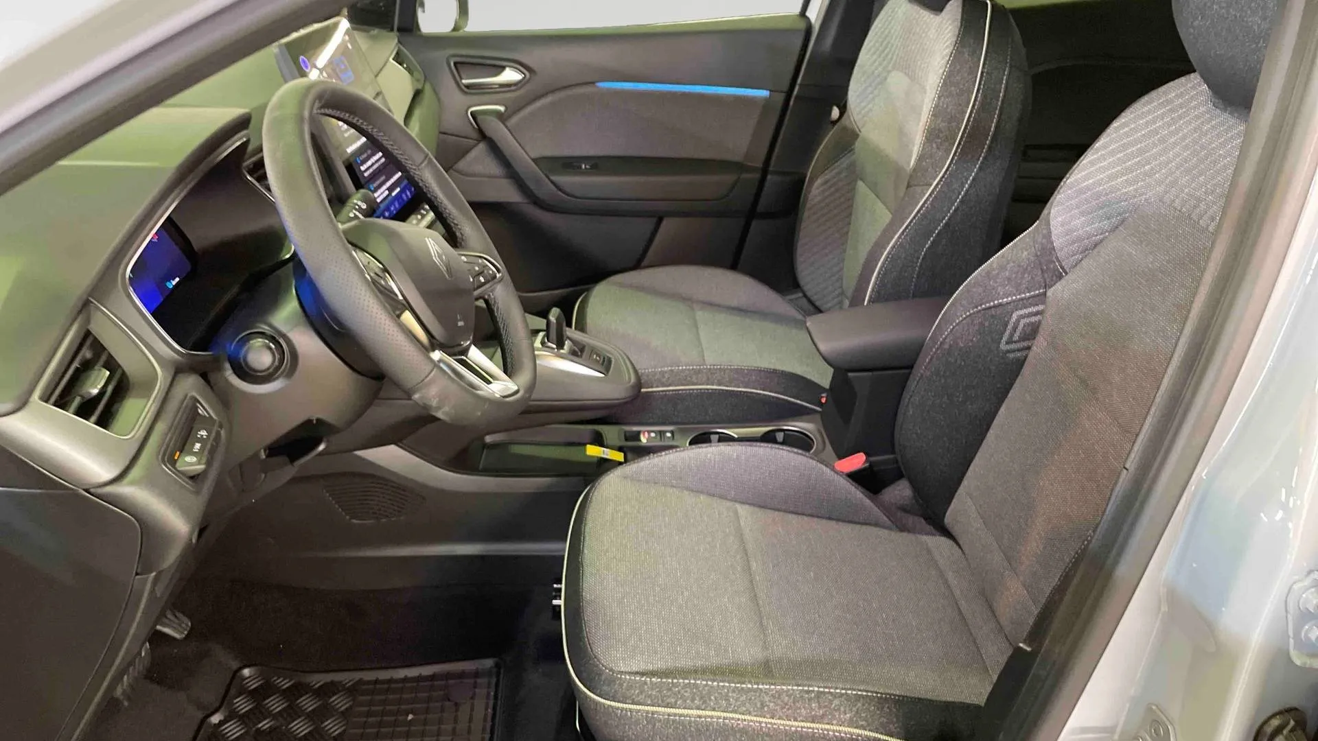renault Symbioz E-Tech full hybrid 160 ch en stock - 5 portes - offre 289188 - photo 13