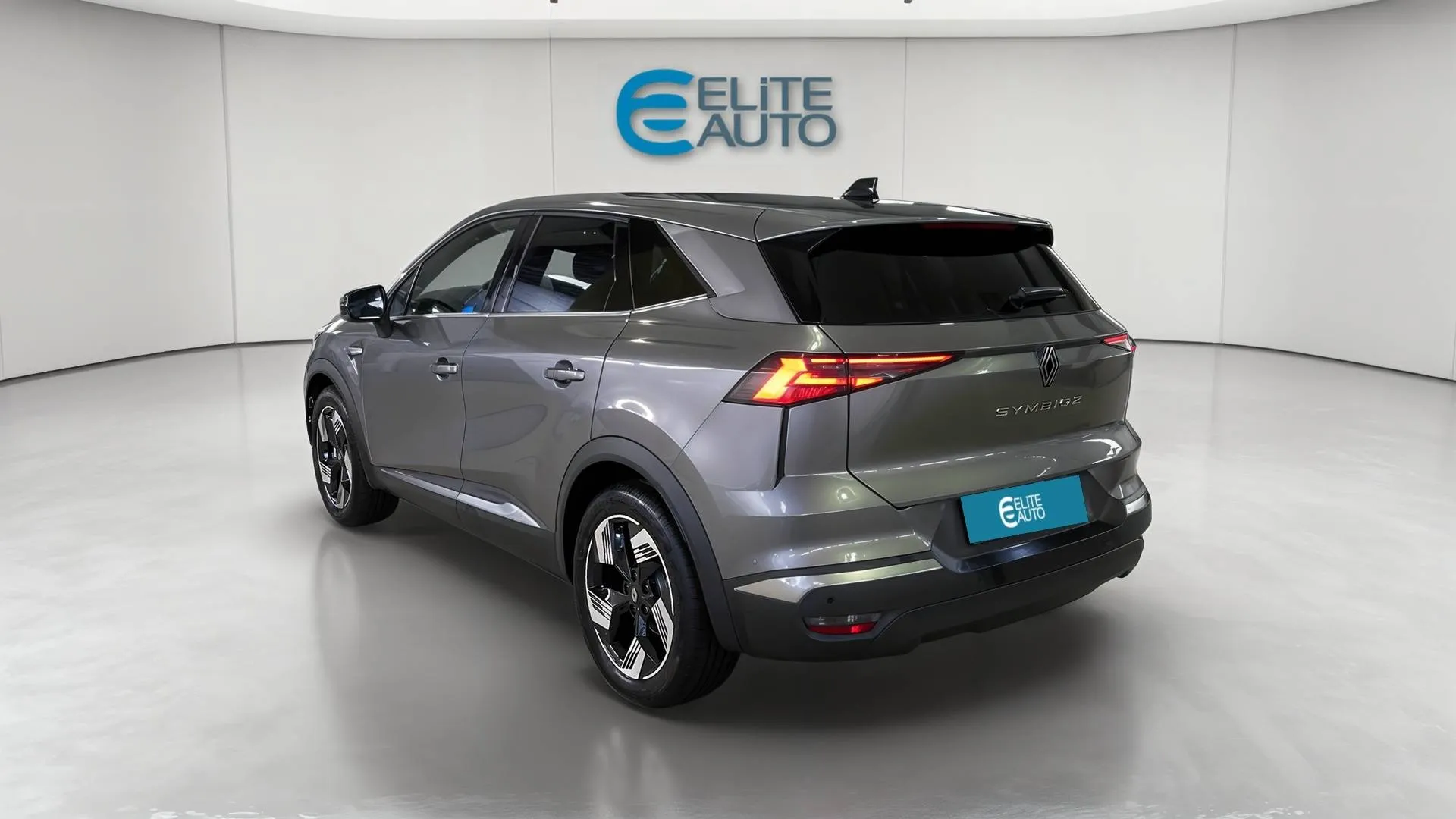 renault Symbioz E-Tech full hybrid 160 ch en stock - 5 portes - offre 289185 - photo 9