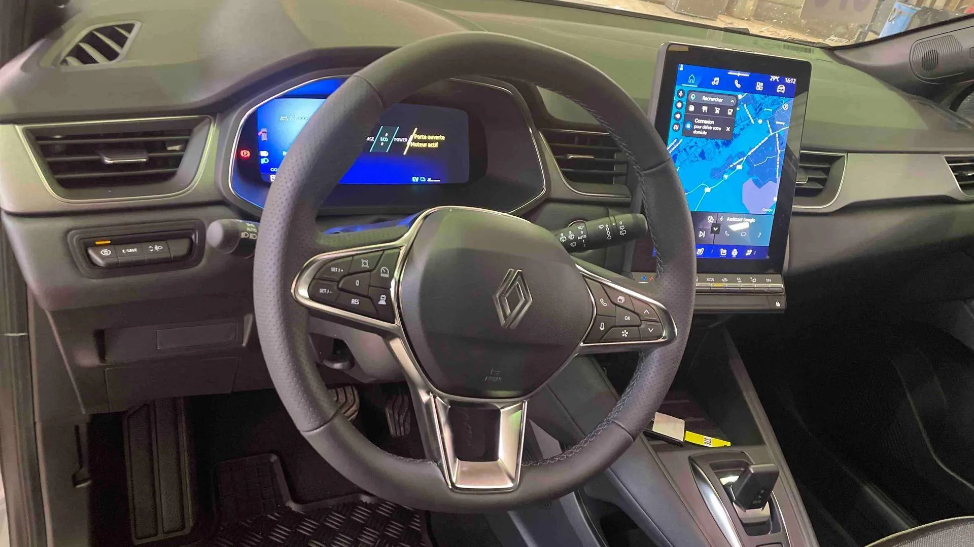 renault Symbioz E-Tech full hybrid 160 ch en stock - 5 portes - offre 289186 - photo 5