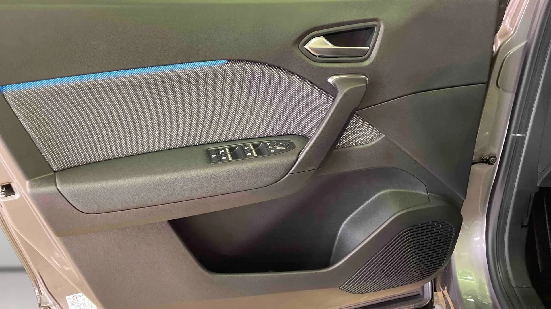 renault Symbioz E-Tech full hybrid 160 ch en stock - 5 portes - offre 289185 - photo 14