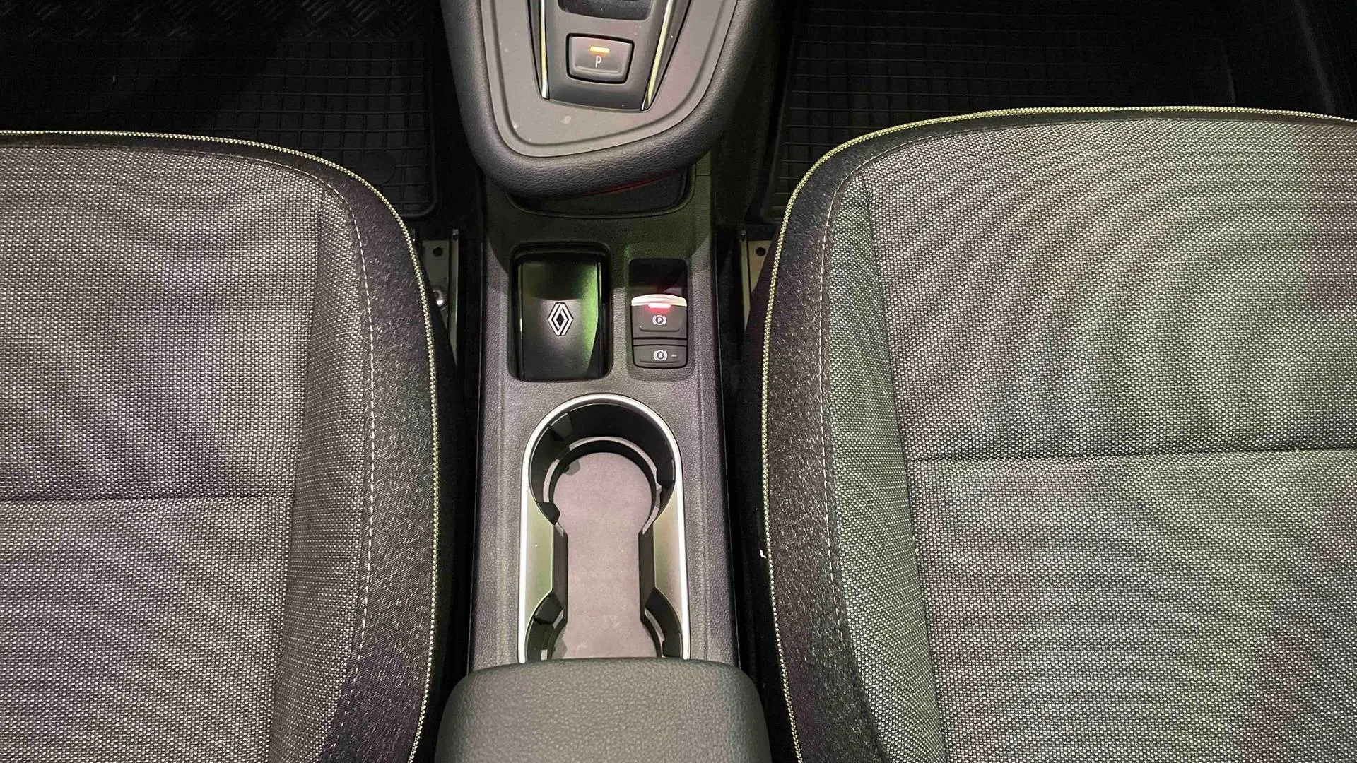 renault Symbioz E-Tech full hybrid 160 ch en stock - 5 portes - offre 289185 - photo 29