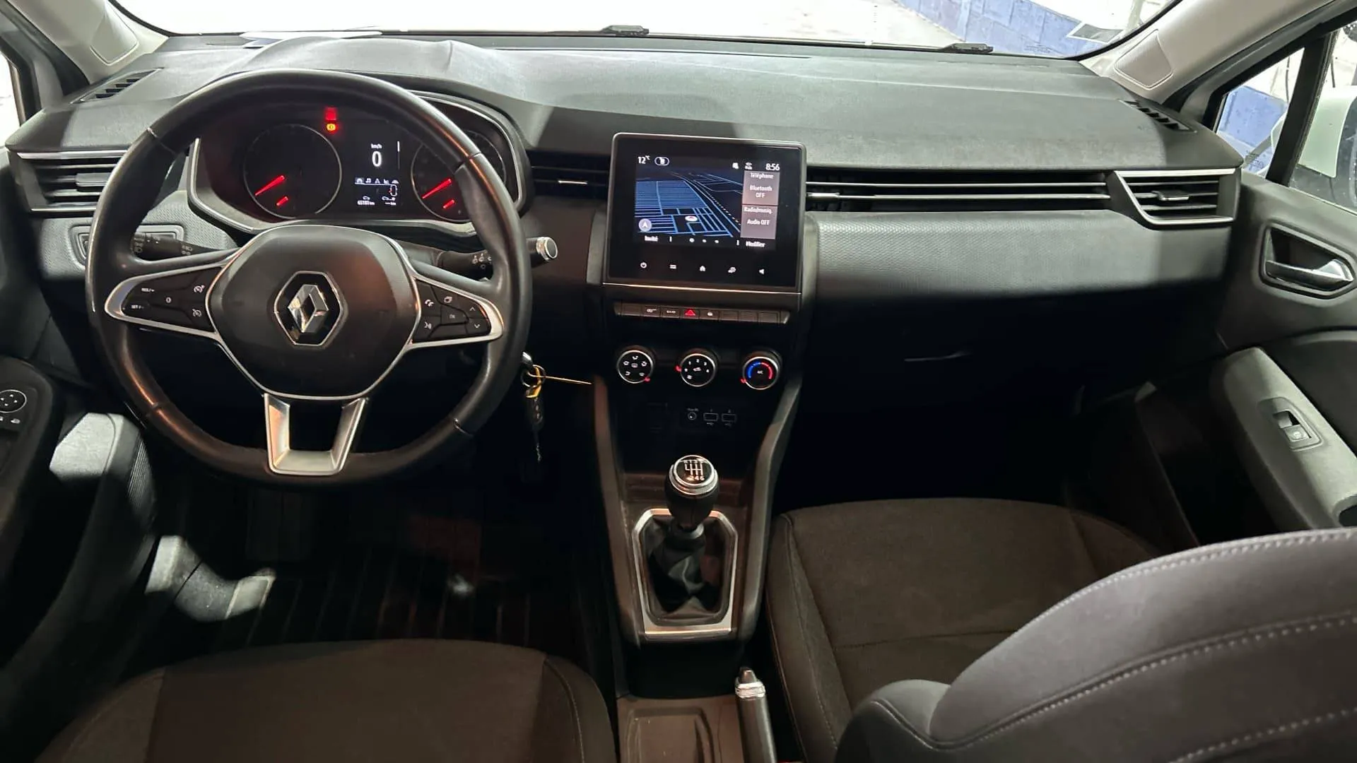 Acheter une renault Clio TCe 90 d’occasion avec 65181km disponible immédiatement - photo 13