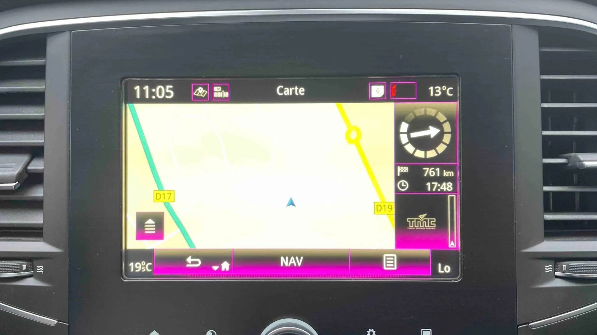Acheter une renault MEGANE IV SOCIETE BLUE DCI 95 d’occasion avec 73056km disponible immédiatement - photo 20