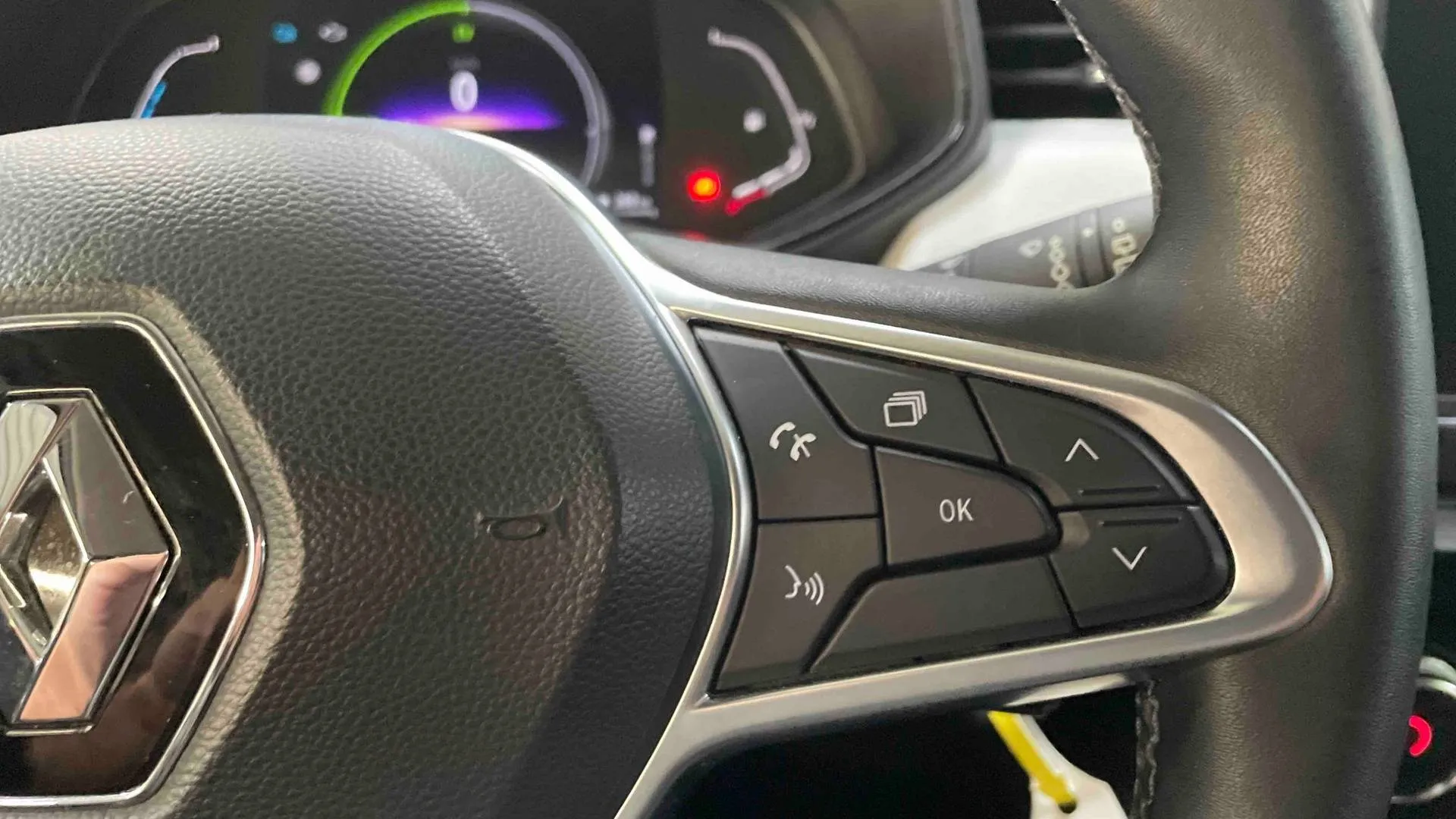 Acheter une renault Clio E-Tech full hybrid 145 d’occasion avec 32586km disponible immédiatement - photo 20