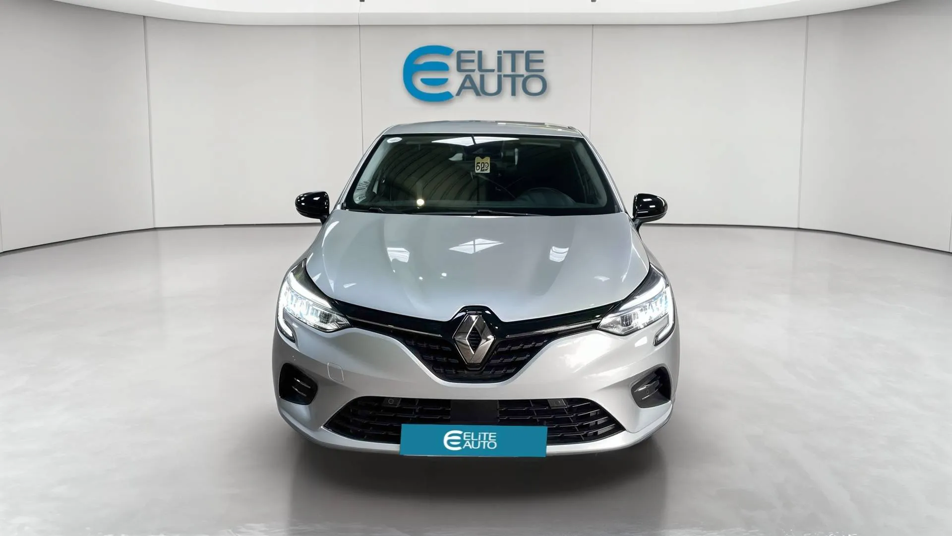 Acheter une renault Clio E-Tech full hybrid 145 d’occasion avec 32586km disponible immédiatement - photo 5