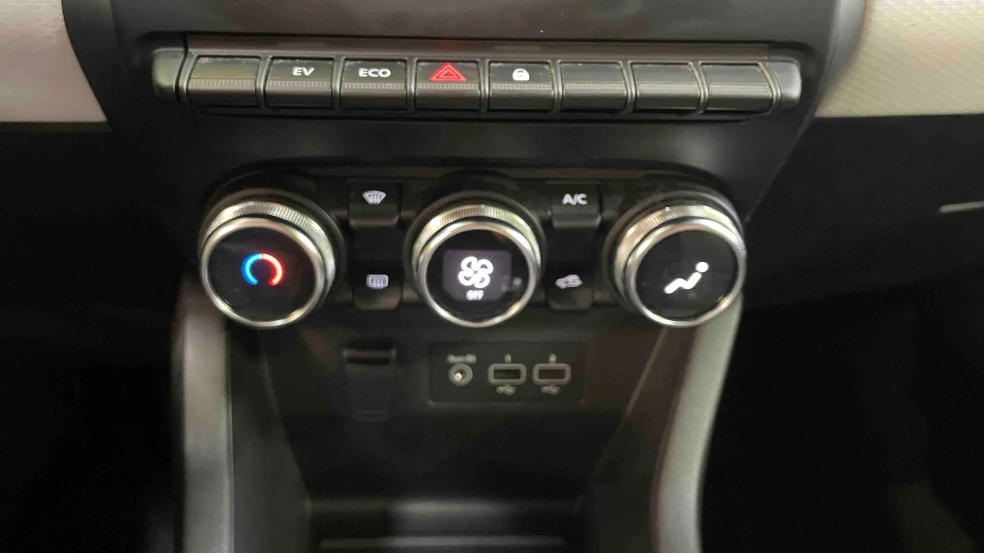 Acheter une renault Clio E-Tech full hybrid 145 d’occasion avec 32586km disponible immédiatement - photo 22