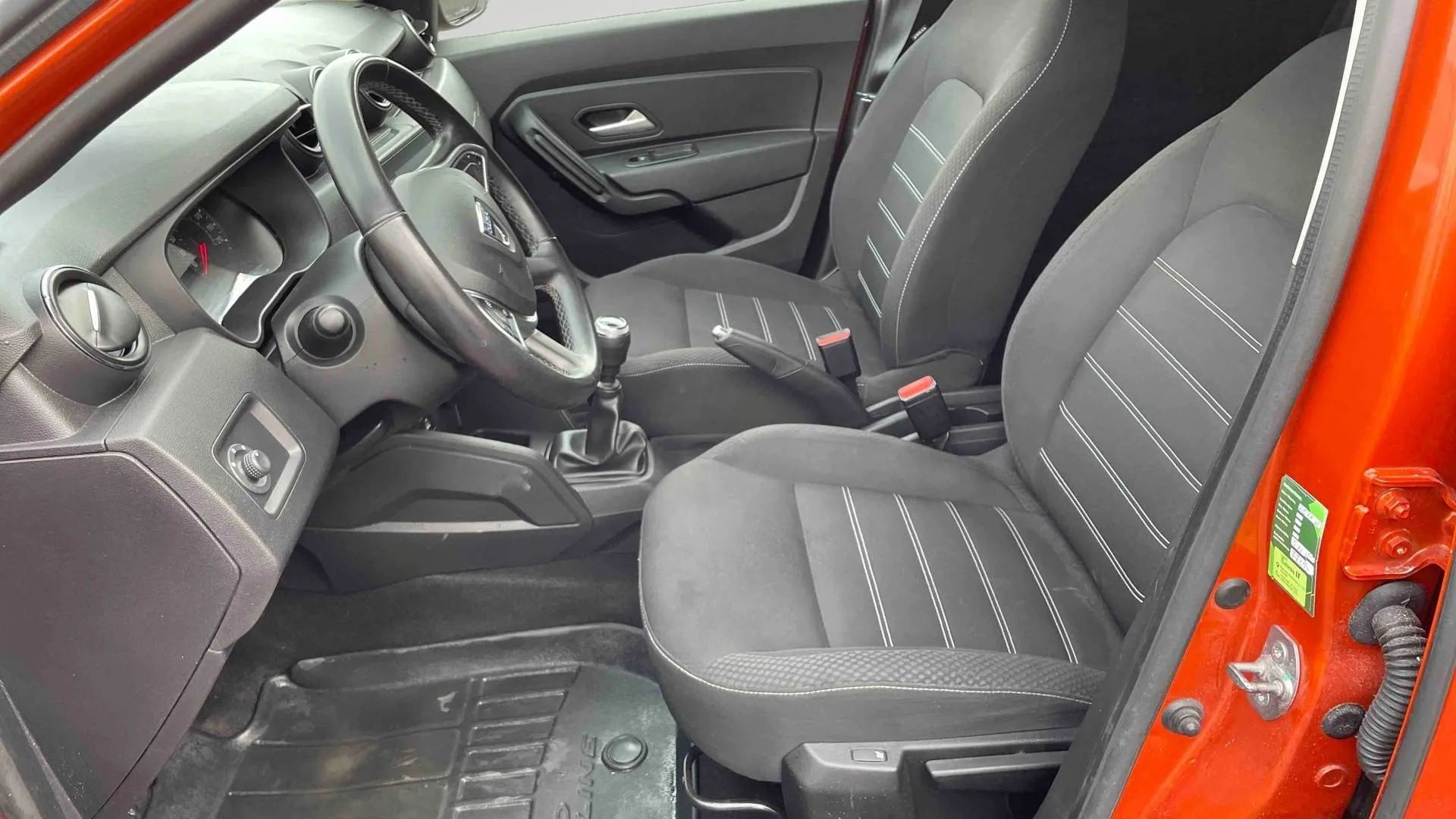 Acheter une dacia Duster TCe 90 FAP 4x2 d’occasion avec 87000km disponible immédiatement - photo 11