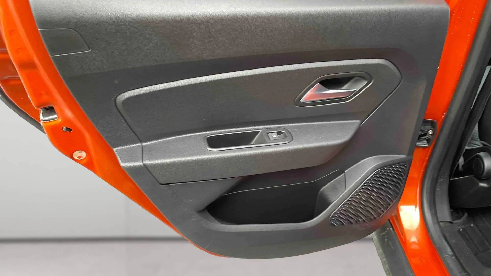 Acheter une dacia Duster TCe 90 FAP 4x2 d’occasion avec 87000km disponible immédiatement - photo 23