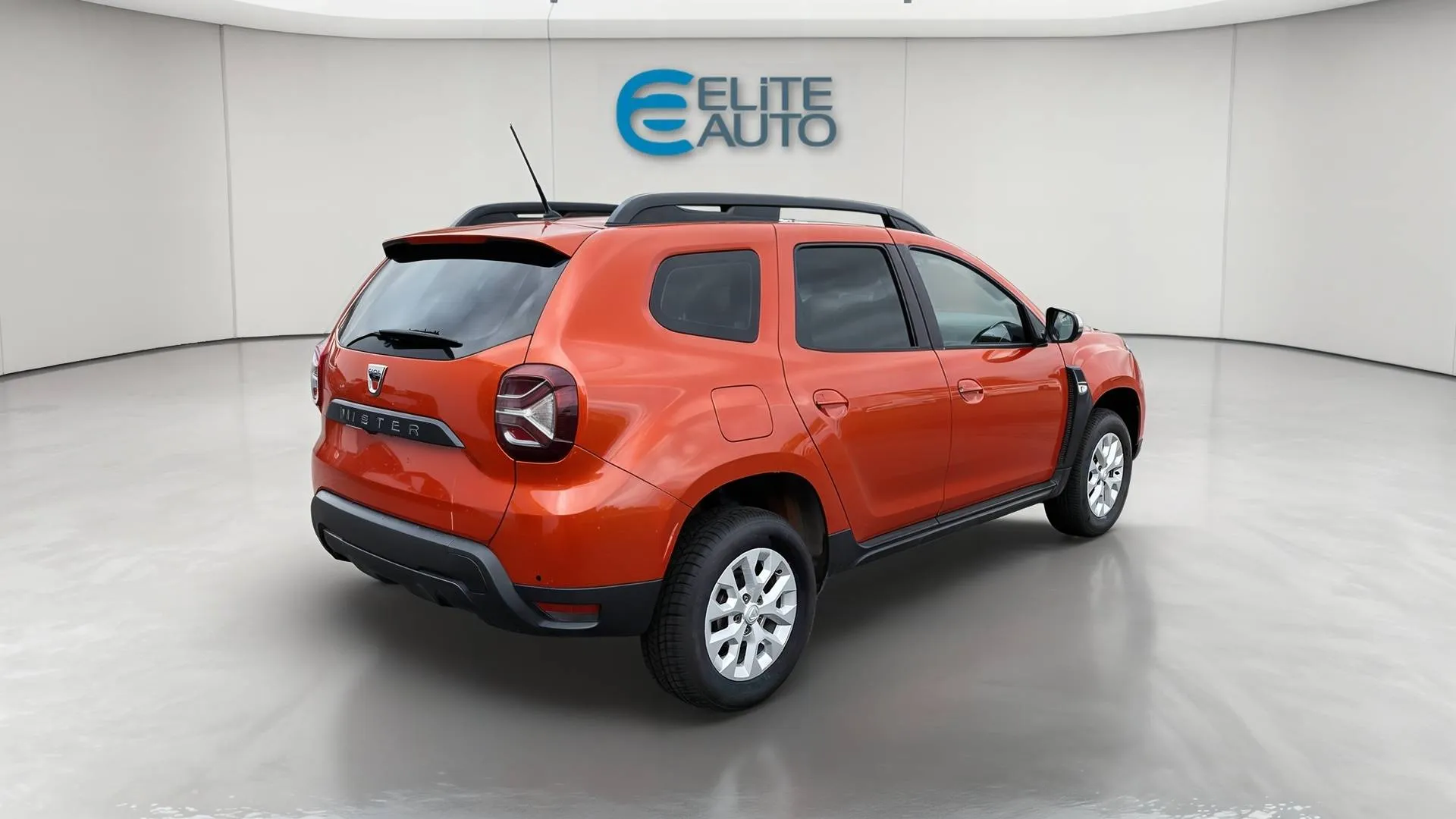 Acheter une dacia Duster TCe 90 FAP 4x2 d’occasion avec 87000km disponible immédiatement - photo 3