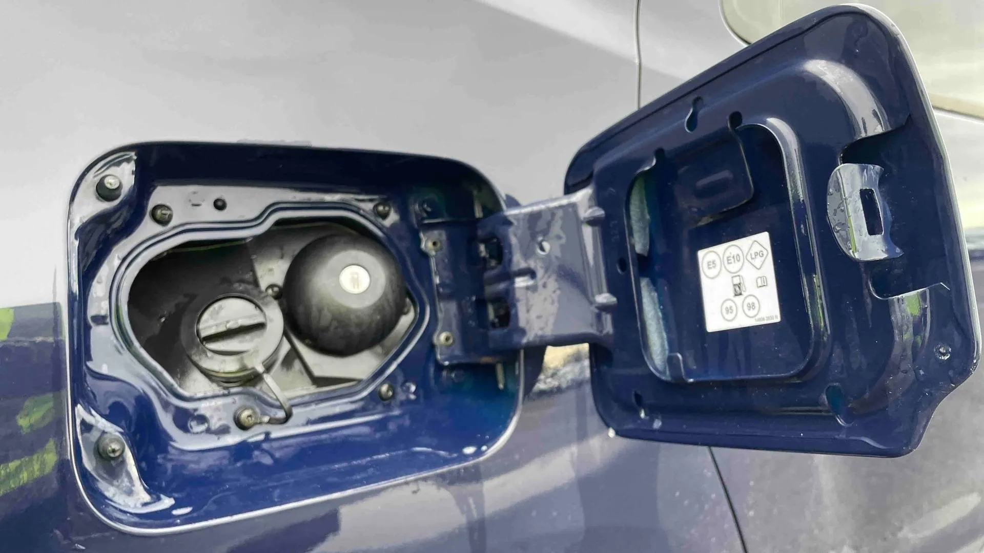 Acheter une dacia Duster ECO-G 100 4x2 d’occasion avec 81880km disponible immédiatement - photo 15