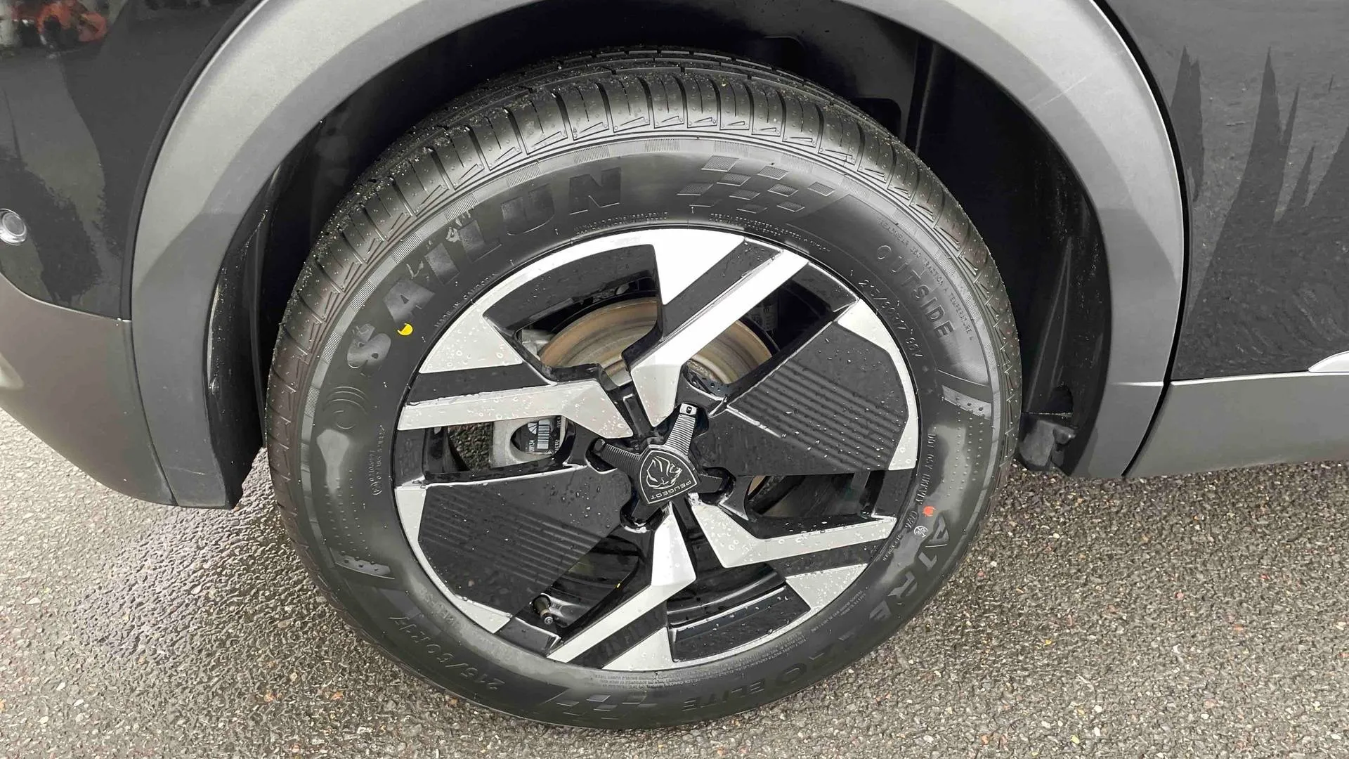 Acheter une peugeot 2008 Electrique 156 ch 54 kWh d’occasion avec 21388km disponible immédiatement - photo 26
