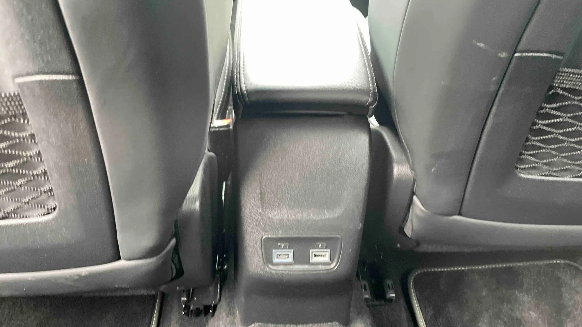 Acheter une peugeot 2008 Electrique 156 ch 54 kWh d’occasion avec 21388km disponible immédiatement - photo 23