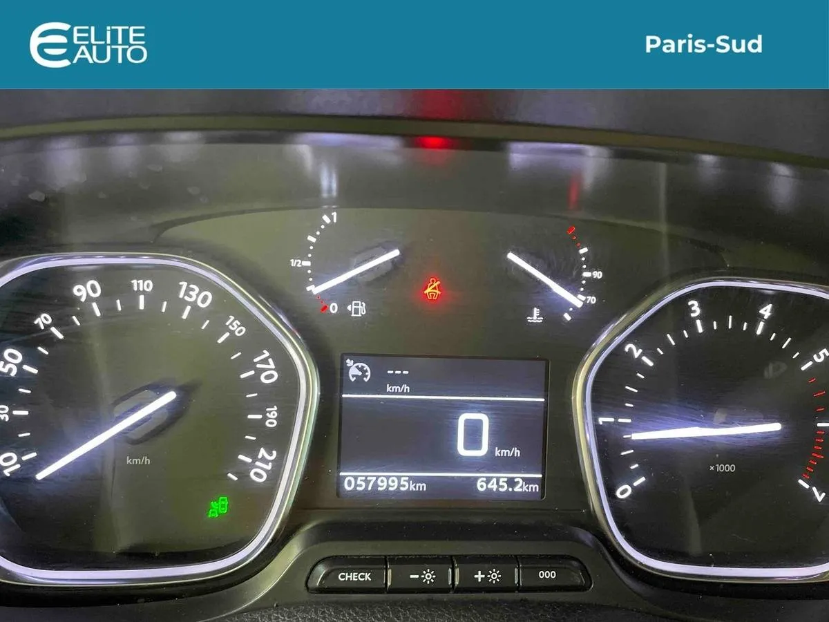 Acheter une peugeot EXPERT FGN TOLE M BLUEHDI 120 S&S BVM6 d’occasion avec 58273km disponible immédiatement - photo 21