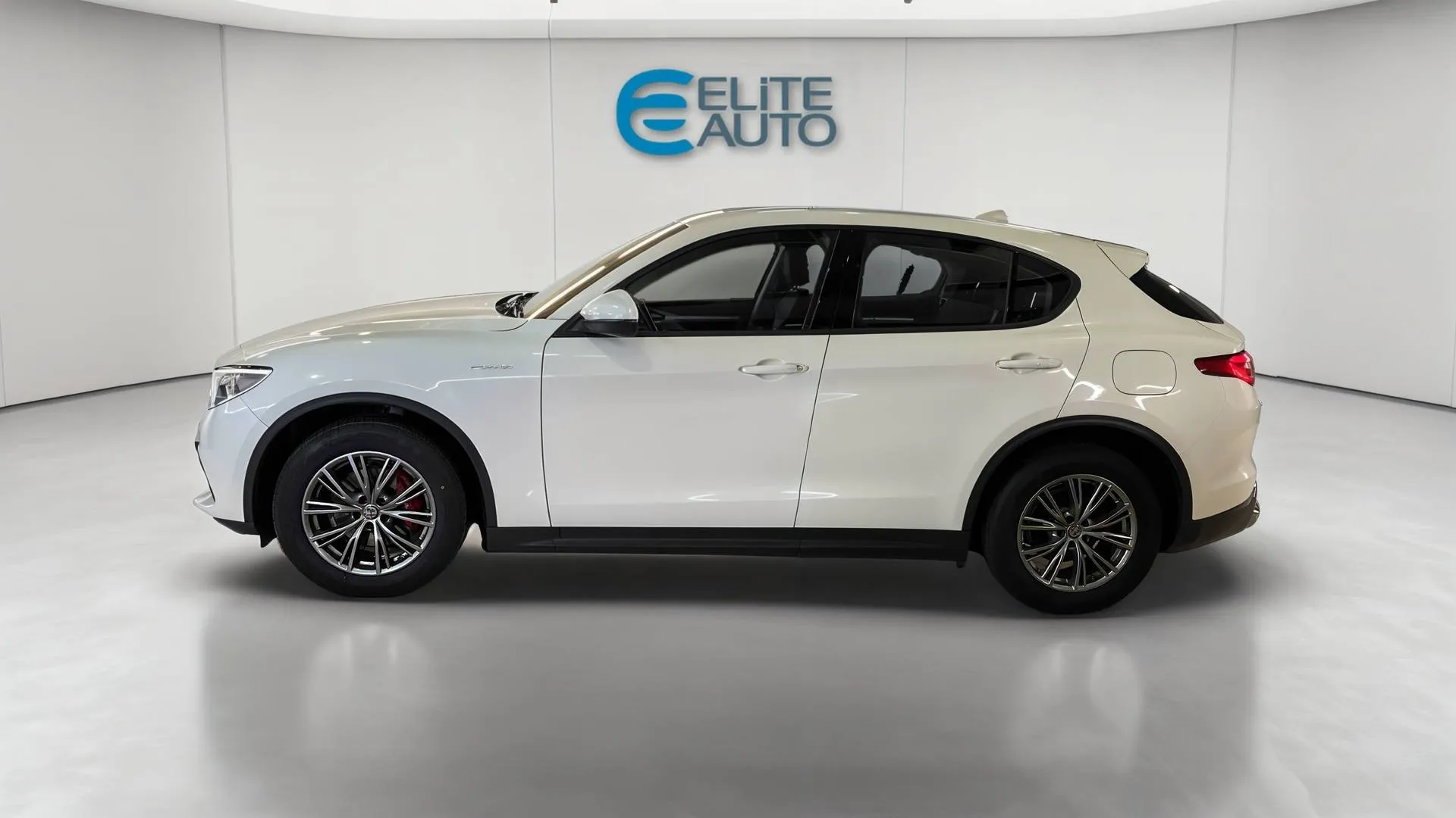 Acheter une alfa-romeo Stelvio 2.2 190 ch Q4 AT8 d’occasion avec 50170km disponible immédiatement - photo 4
