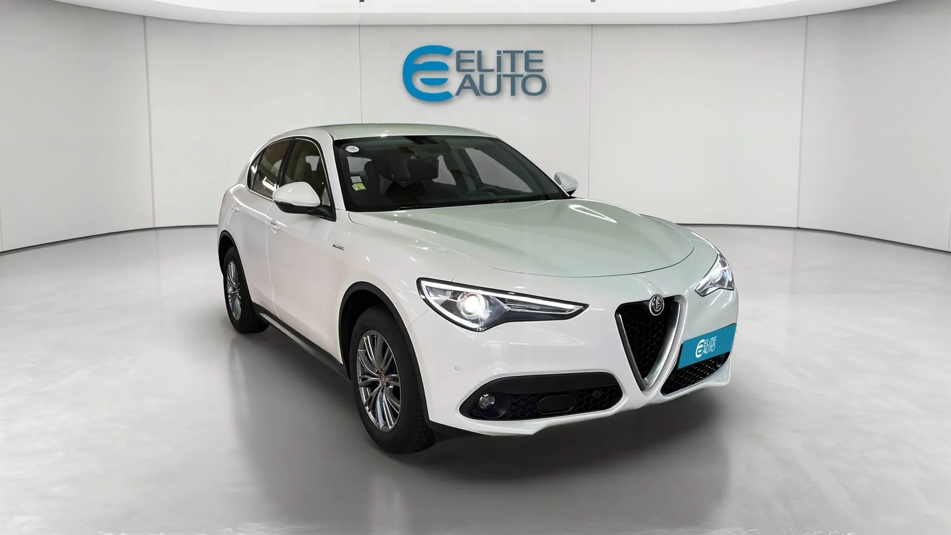 Acheter une alfa-romeo Stelvio 2.2 190 ch Q4 AT8 d’occasion avec 50170km disponible immédiatement - photo 6