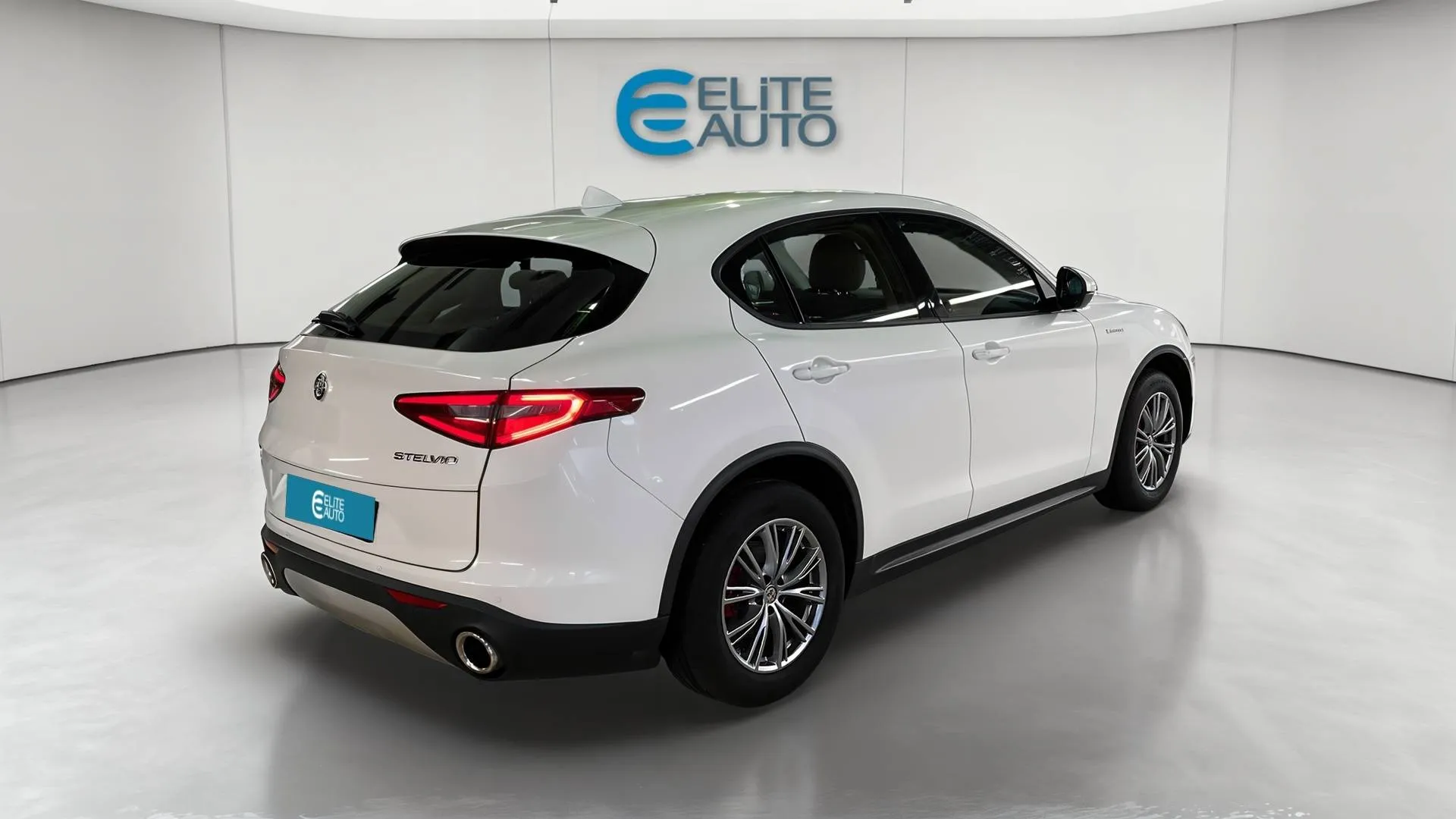 Acheter une alfa-romeo Stelvio 2.2 190 ch Q4 AT8 d’occasion avec 50170km disponible immédiatement - photo 3