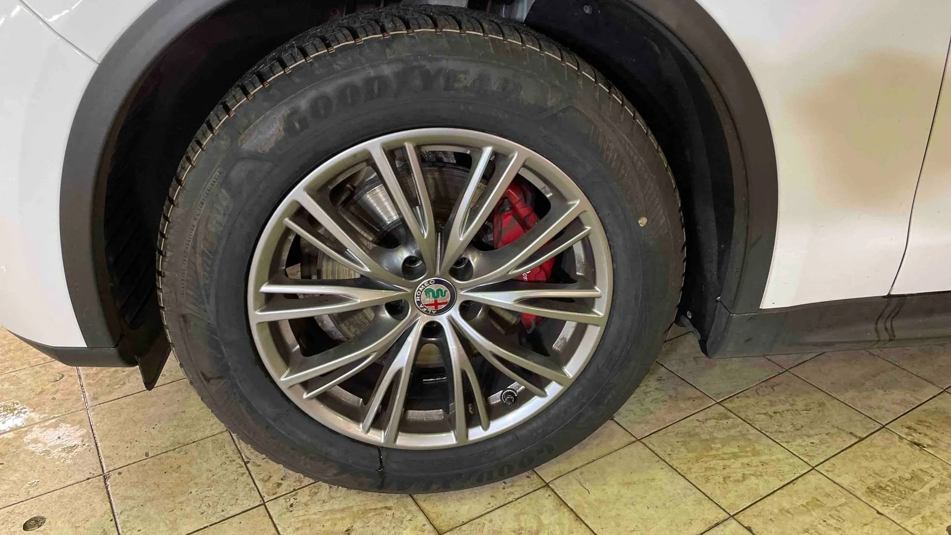 Acheter une alfa-romeo Stelvio 2.2 190 ch Q4 AT8 d’occasion avec 50170km disponible immédiatement - photo 27