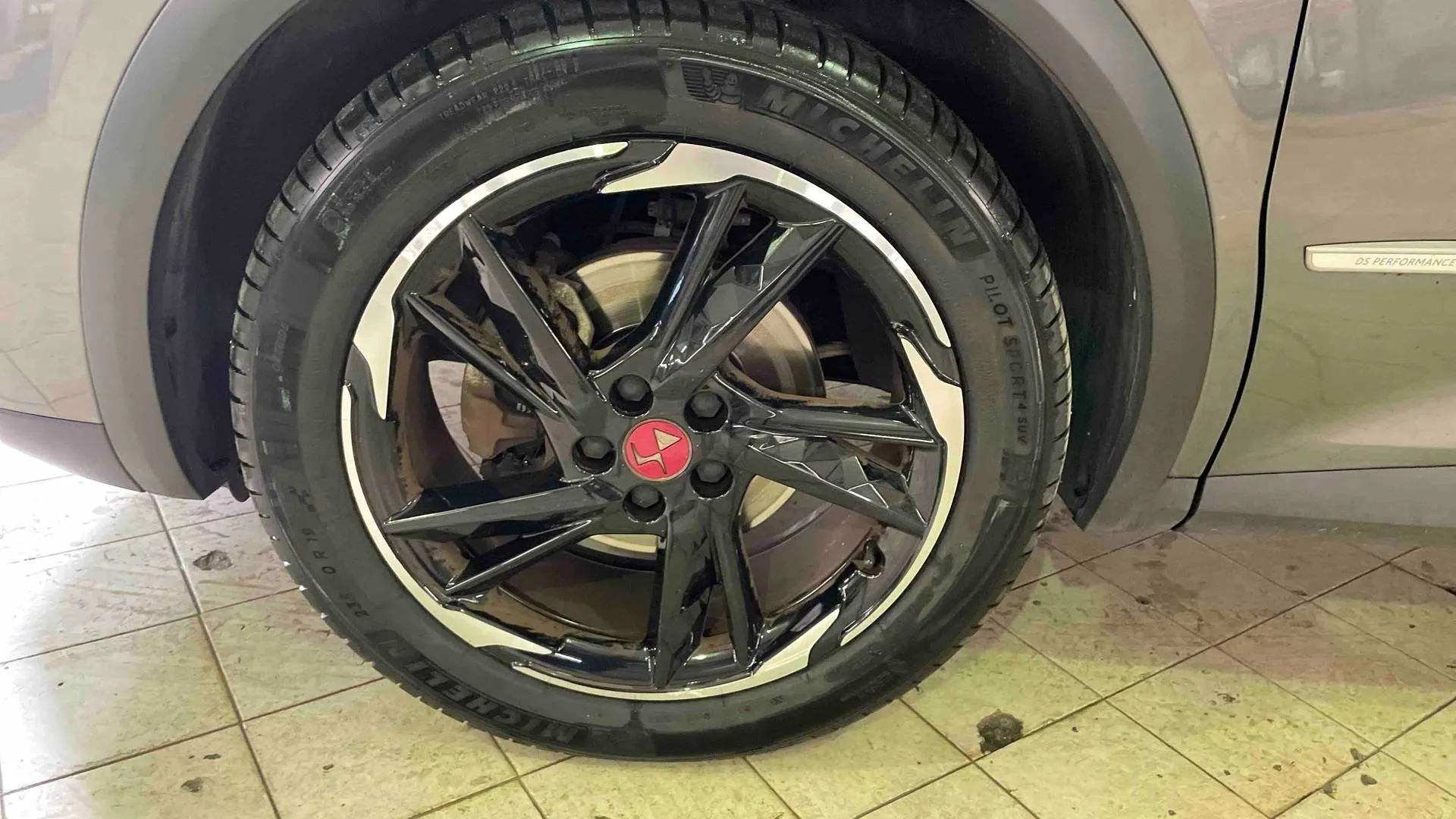 Acheter une ds DS7 Crossback BlueHDi 130 EAT8 d’occasion avec 89756km disponible immédiatement - photo 27