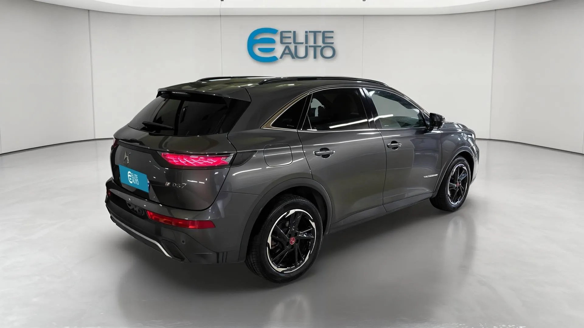 Acheter une ds DS7 Crossback BlueHDi 130 EAT8 d’occasion avec 89756km disponible immédiatement - photo 3