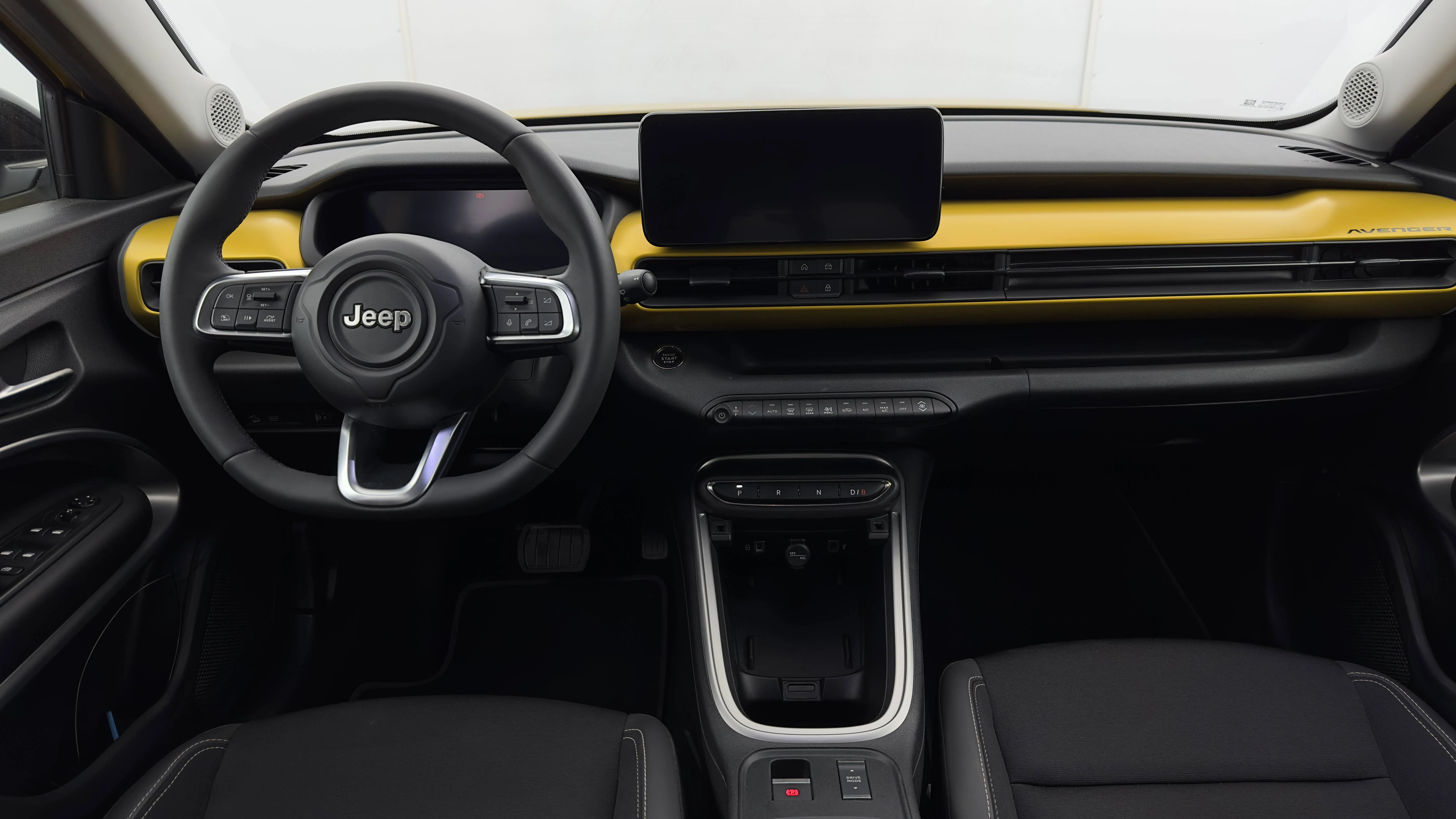 Acheter une jeep Avenger 115 kW 4x2 d’occasion avec 41082km disponible immédiatement - photo 15