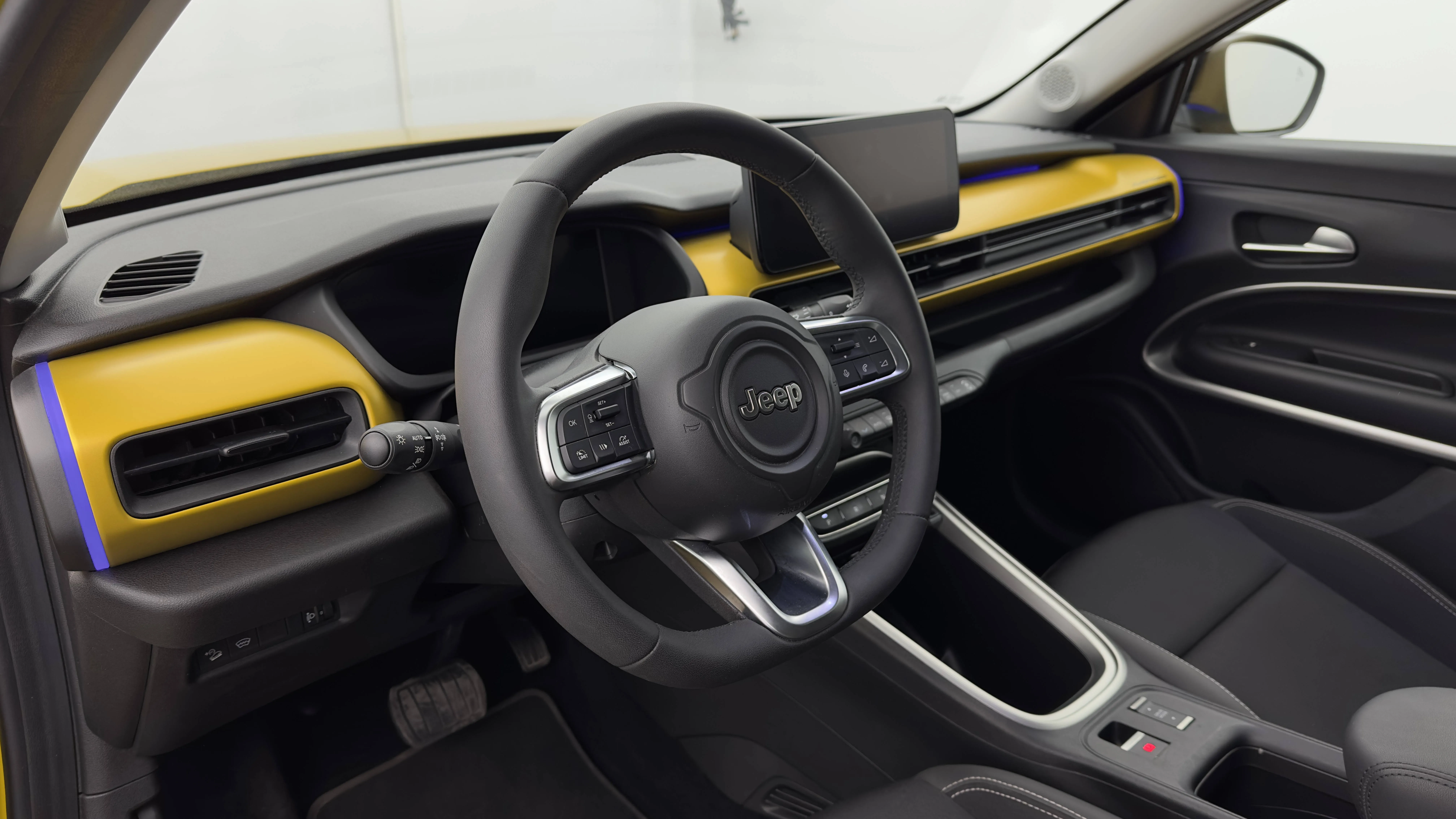 Acheter une jeep Avenger 115 kW 4x2 d’occasion avec 41082km disponible immédiatement - photo 14