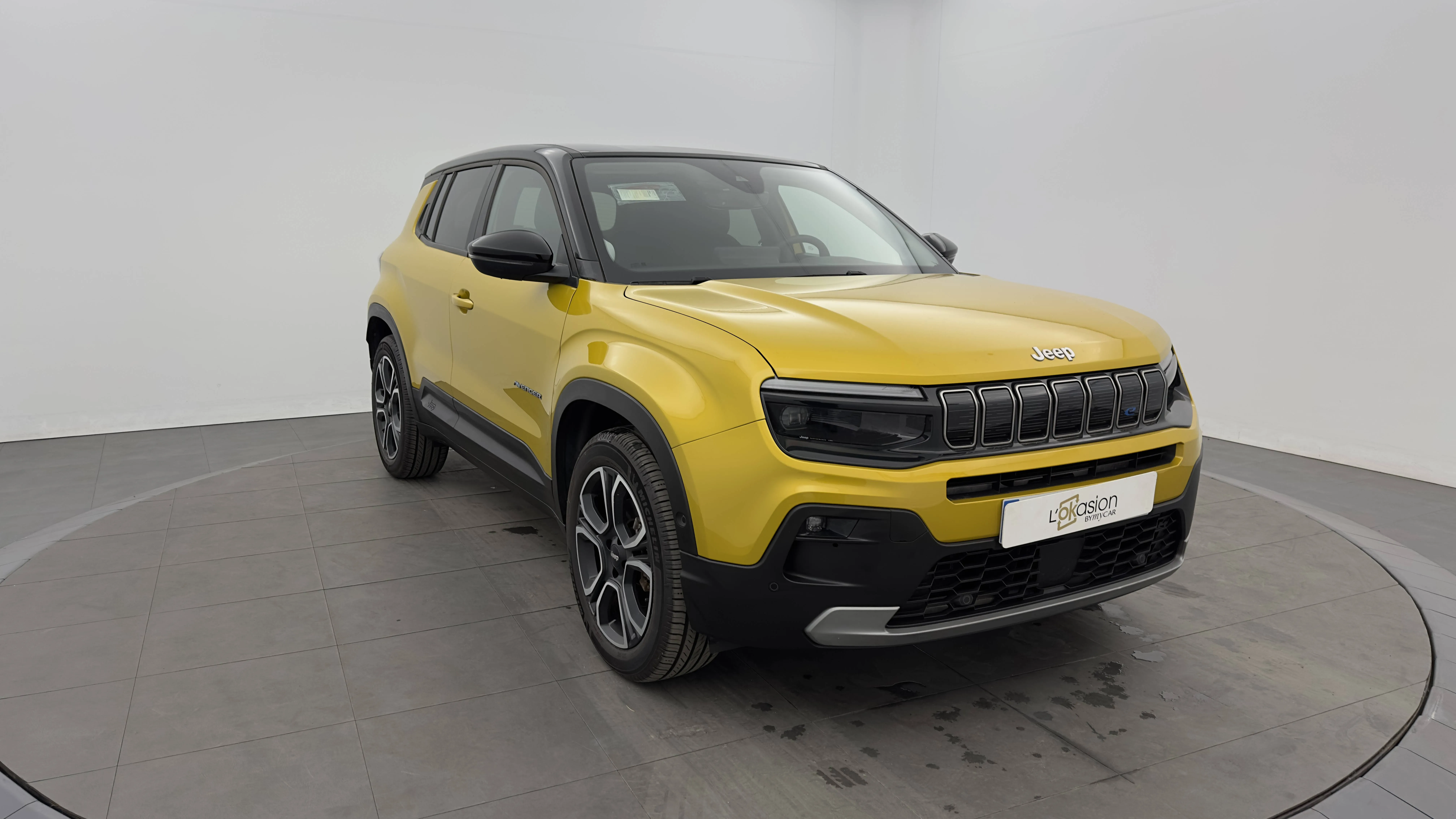 Acheter une jeep Avenger 115 kW 4x2 d’occasion avec 41082km disponible immédiatement - photo 6
