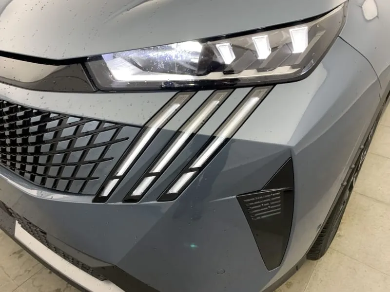 PEUGEOT 3008 GT - photo 25