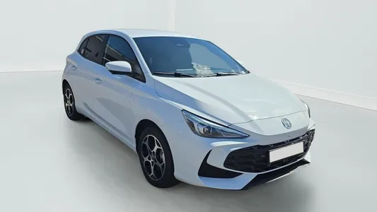 Mg Mg3 1.5 l hybrid+ 195 ch luxury