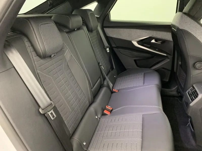 PEUGEOT 3008 GT - photo 35