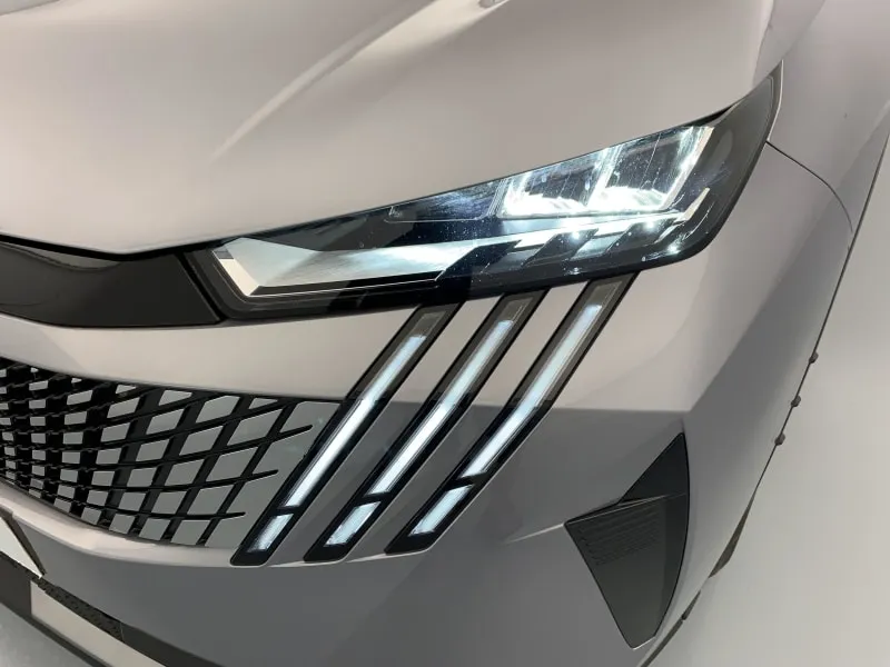 peugeot HYBRID 145 CH E-DCS6 ALLURE - 5 portes neuve moins chère - photo 83
