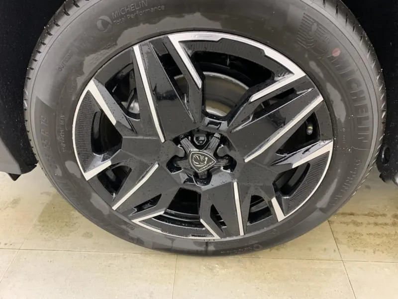 PEUGEOT 3008 GT - photo 23