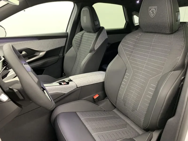 PEUGEOT 3008 GT - photo 45
