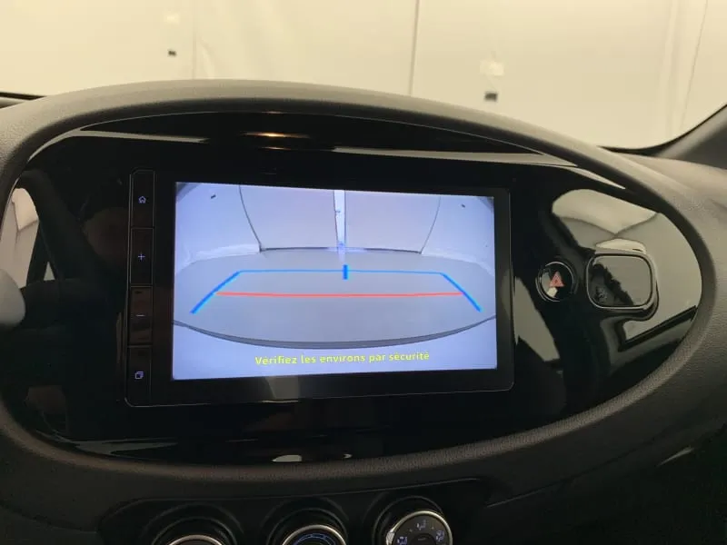 TOYOTA AYGO X Dynamic - photo 19