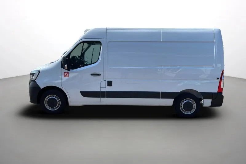 Utilitaire renault TRAC F3500 L2H2 BLUE DCI 145 CONFORT 4 portes neuf moins cher par mandataire - photo 6