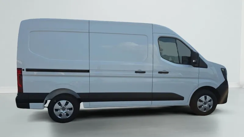 Utilitaire renault BLUE DCI 130 L2H2 3T5 TR EXTRA 4 portes neuf moins cher par mandataire - photo 7