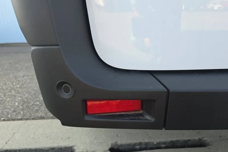 Utilitaire renault BLUE DCI 130 L2H2 3T5 TR EXTRA 4 portes neuf moins cher par mandataire - photo 8