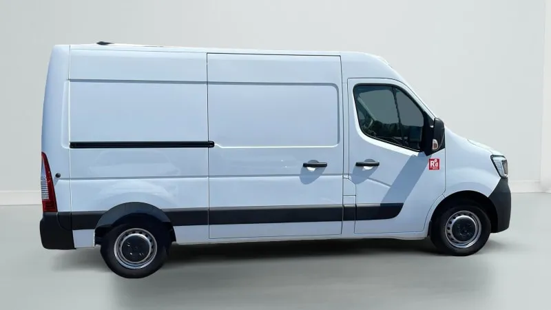 Utilitaire renault TRAC F3500 L2H2 BLUE DCI 145 CONFORT 4 portes neuf moins cher par mandataire - photo 31