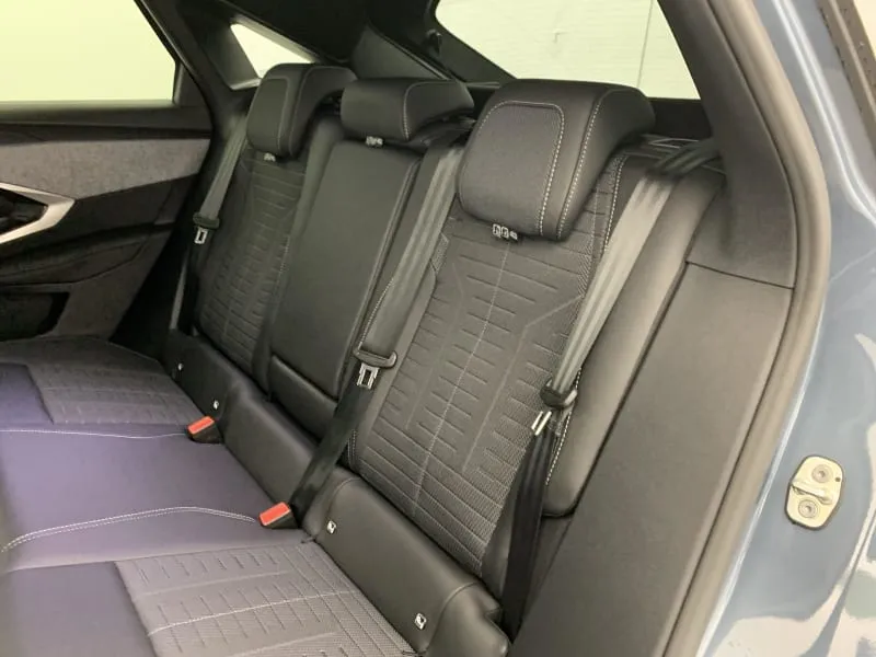 PEUGEOT 3008 GT - photo 21