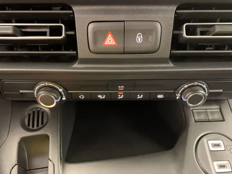 Utilitaire peugeot PARTNER FGN DIESEL 100 CH M MANUELLE 4 portes neuf moins cher par mandataire - photo 19