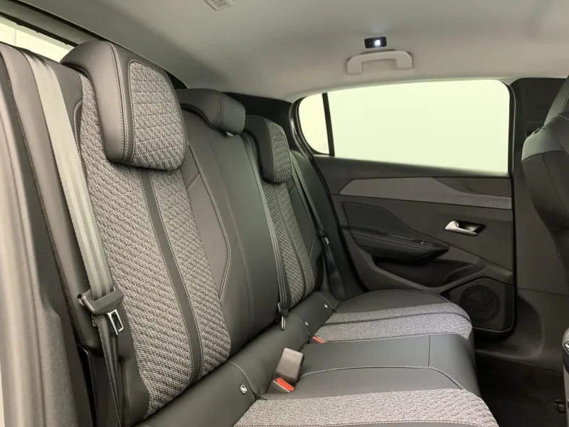 peugeot BLUEHDI 130CH S S EAT8 ALLURE - 5 portes neuve moins chère - photo 10