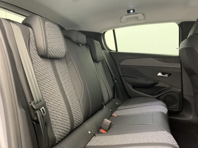 peugeot BLUEHDI 130CH S S EAT8 ALLURE - 5 portes neuve moins chère - photo 35