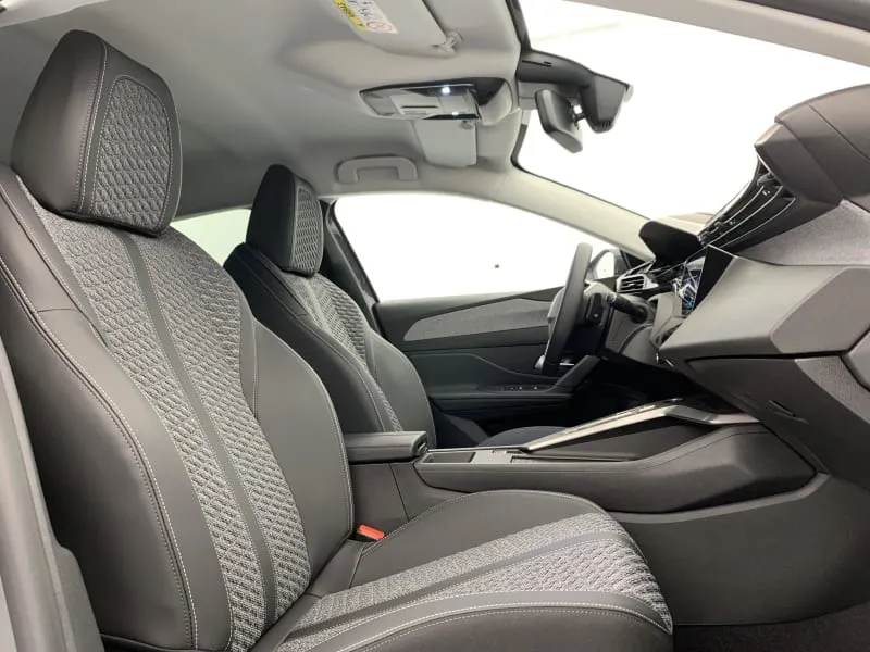 peugeot BLUEHDI 130CH S S EAT8 ALLURE - 5 portes neuve moins chère - photo 9