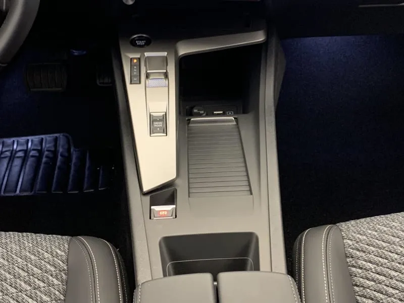 peugeot BLUEHDI 130CH S S EAT8 ALLURE - 5 portes neuve moins chère - photo 49