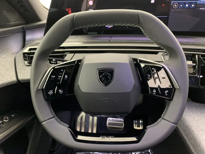 PEUGEOT 3008 GT - photo 40