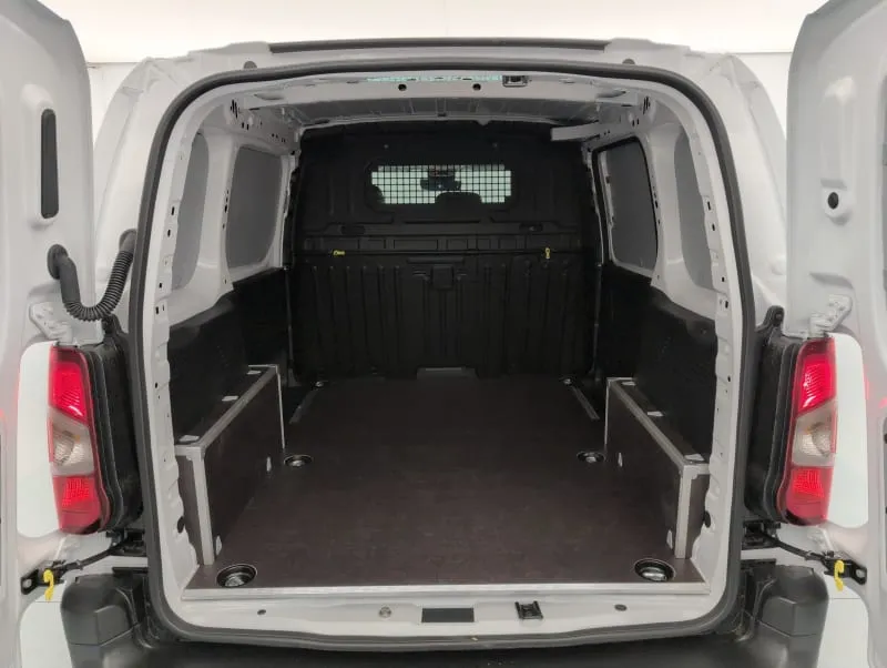 Utilitaire citroen M DIESEL 100 CH MANUELLE CHARGE UTILE MAJOREE 4 portes neuf moins cher par mandataire - photo 10