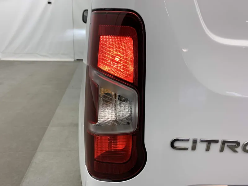 Utilitaire citroen M DIESEL 100 CH MANUELLE 4 portes neuf moins cher par mandataire - photo 12